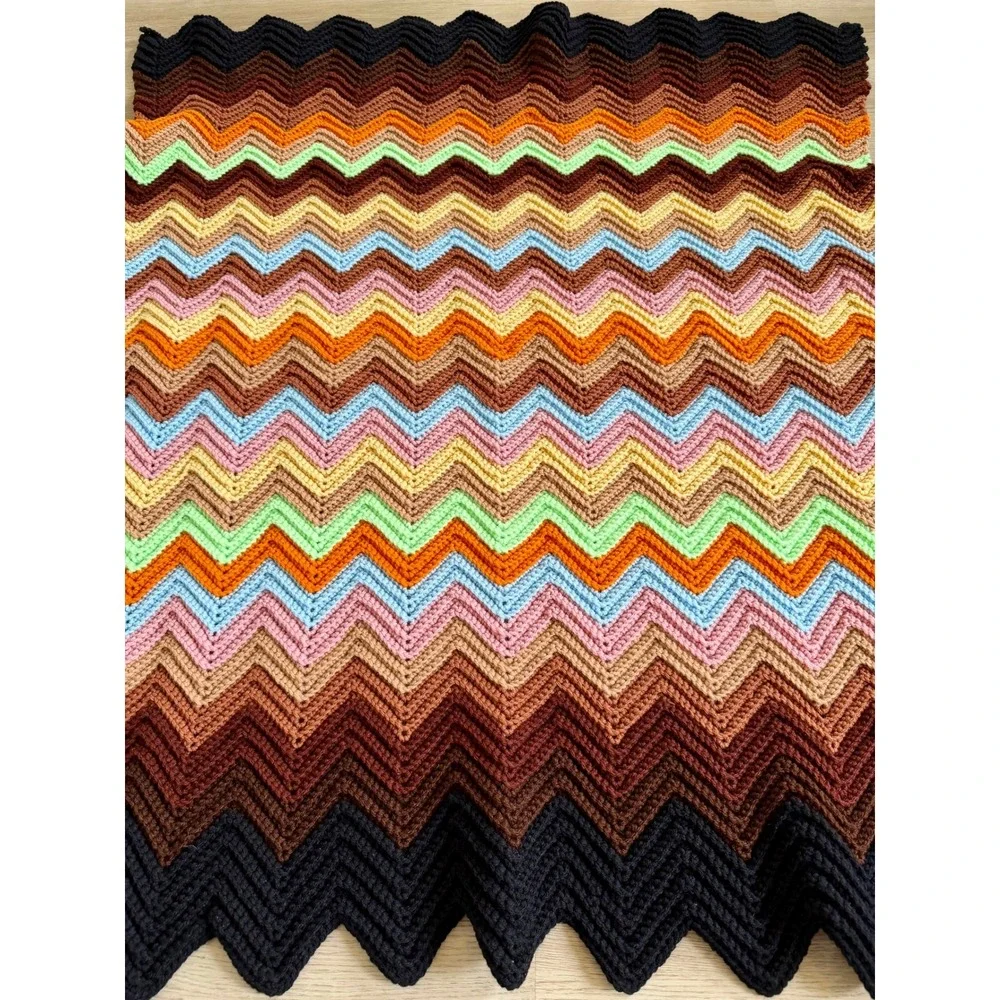 Vintage Handmade Crochet Chevron Ripple Afghan Throw Blanket Multi Color‎ 37x48